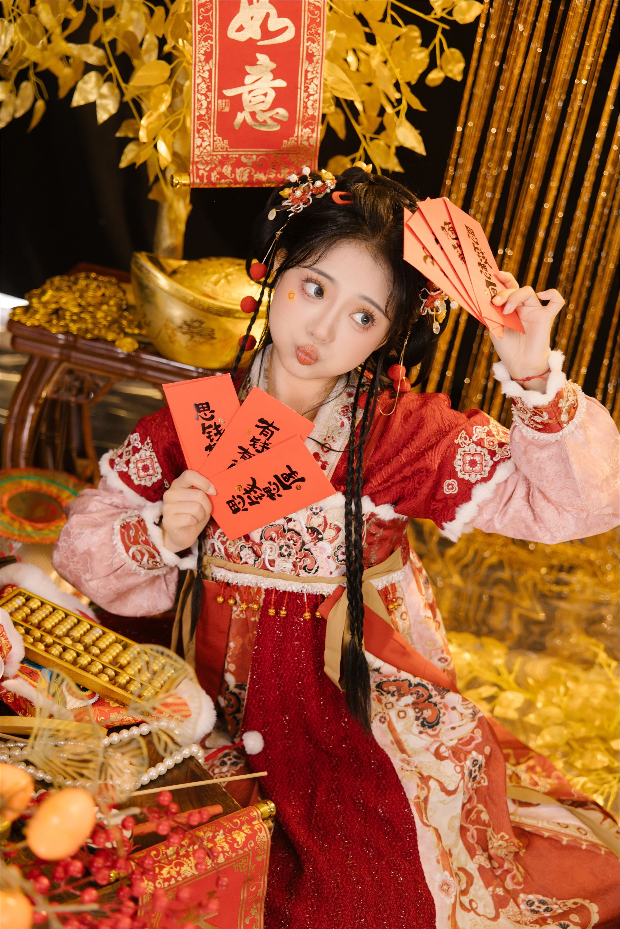 YITUYU艺图语 2025.01.30 蛇年大吉 衔鹿